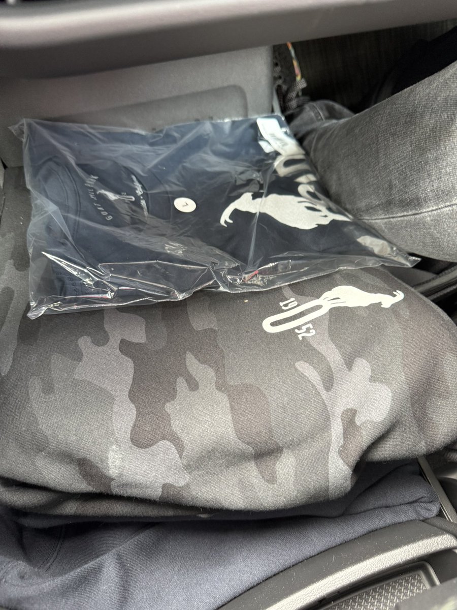 Predictable lack of restraint <a href="/goathillpark/">Goat Hill Park</a> 🤦‍♂️