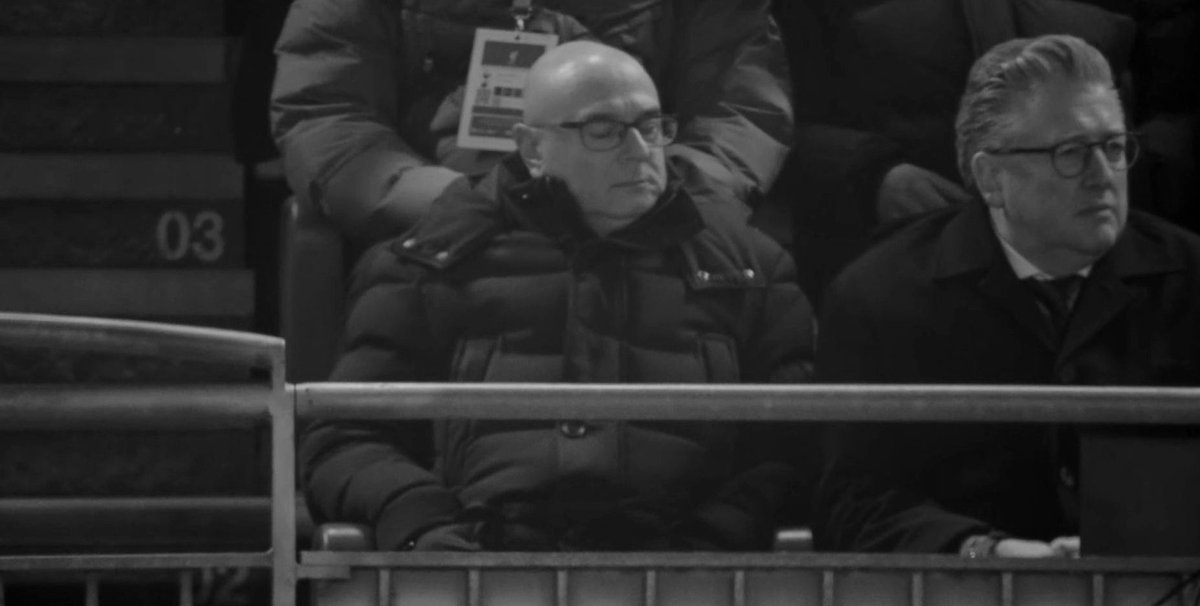 Spurs_Connect's tweet photo. 🚨🚨 BREAKING: 

Tottenham Hotspur Chairman Daniel Levy has fallen asleep at Anfield while his football club is in ruins and has won 1 trophy in 24 years. 

#LevyOut #EnicOut https://t.co/GfpyQcPRRG