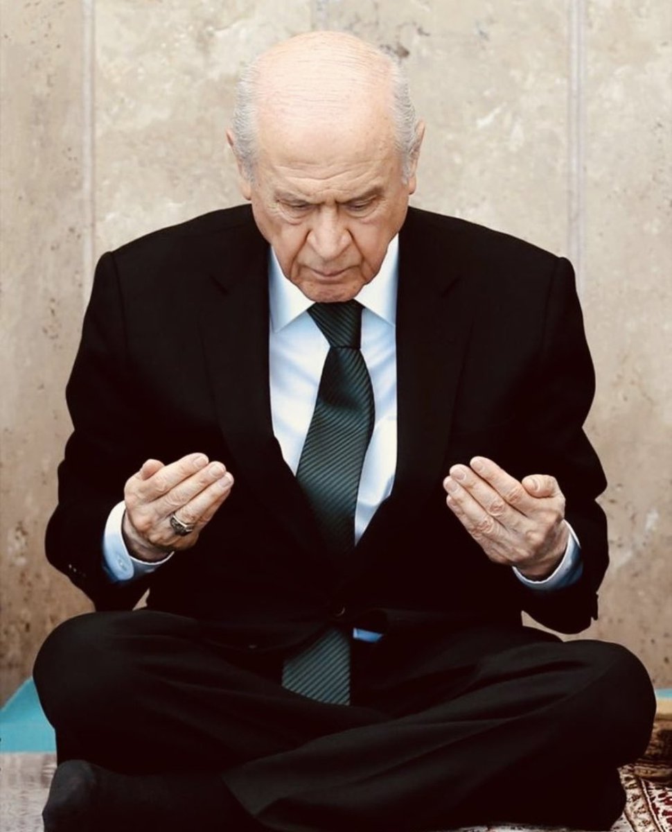 Ay gökte kaldıkça; ulu kocaların, aksakallıların duası üzerinize olsun.