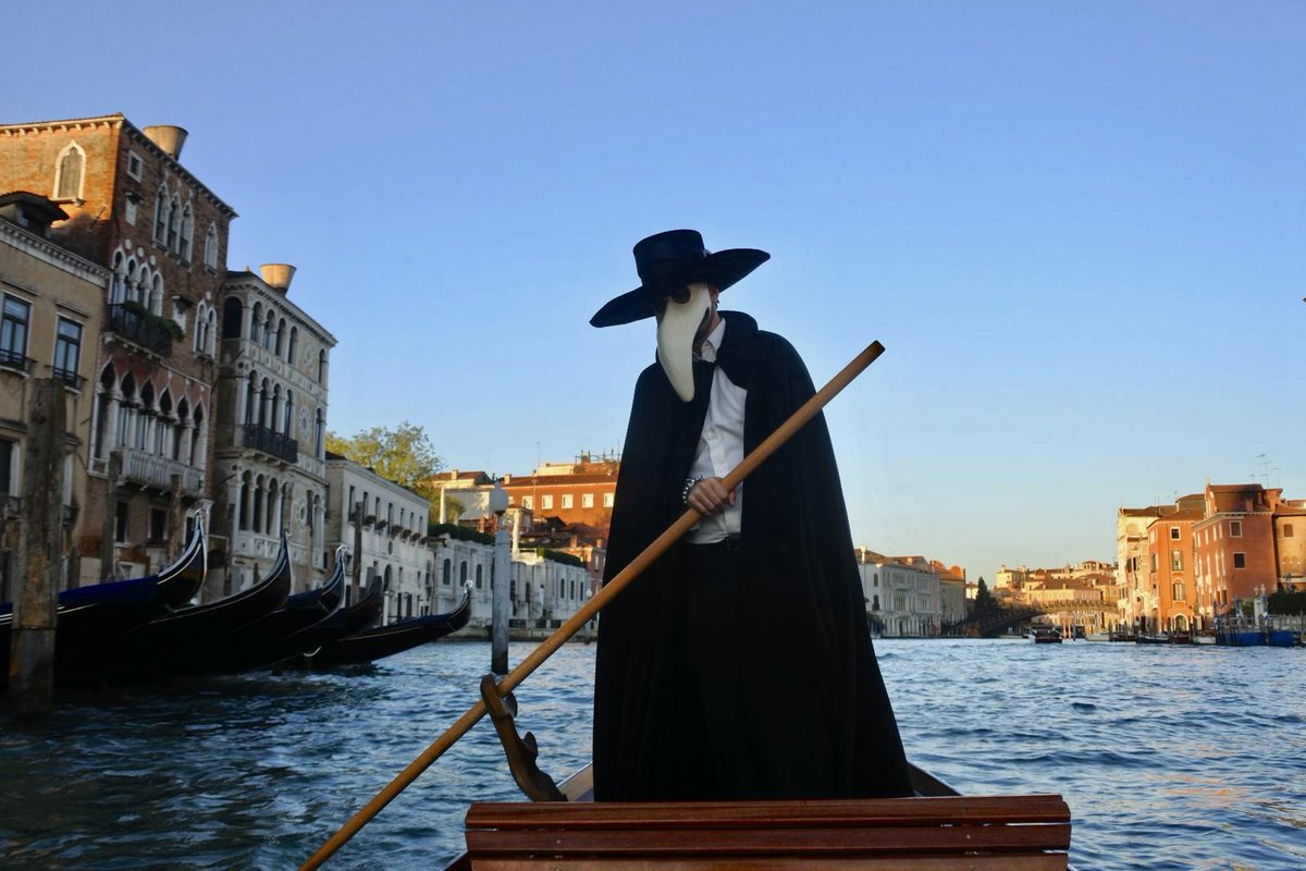 #AbstractStream
<a href="/AbstractChain/">Abstract</a>

Waiting for the creator role to be granted, here some curiosities about Venice's bigger canal.

The Grand Canal (Canal Grande) is the main waterway of Venice, stretching about 3.8 km in an inverted S-shape through the heart of the city. Its origins