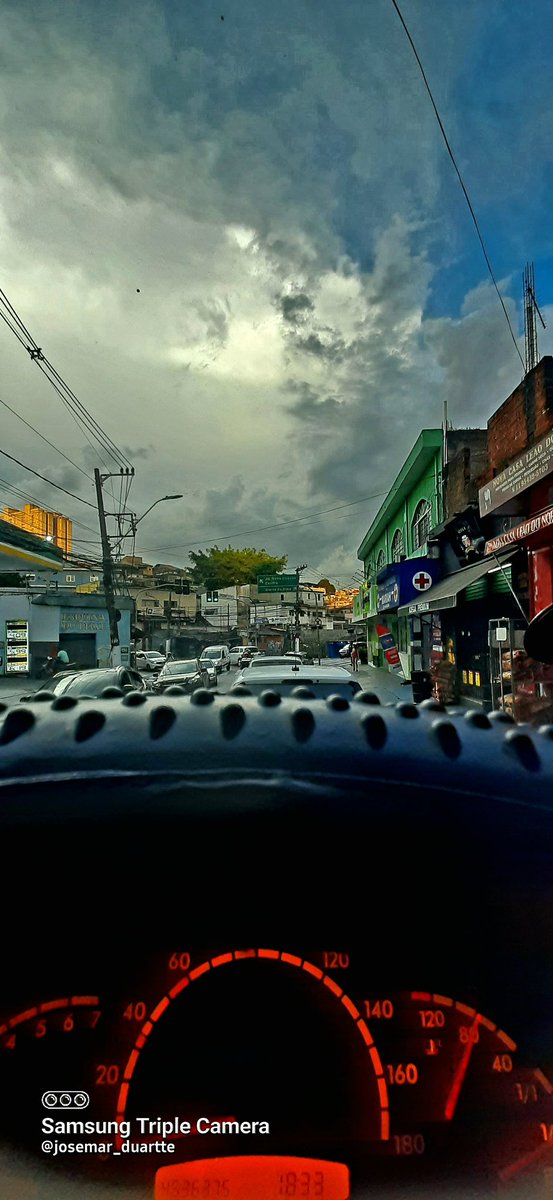 kaicara_347's tweet image. #Deus 🙌  #cores ❤      #fios 🤦🏼‍♂️