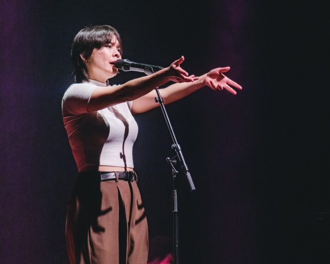 Items still available on the Mitski store that closes in under 2 hours (merch.mitski.com):

Double Exposure Tee
White Spotlight Tee
TLIIASAW Enamel Pins
TLIIASAW tour zine
TLIIASAW blue vinyl
TLIIASAW stickers (both sets)
Mystery tees ($10)