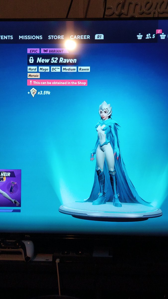 2_Ton02's tweet photo. New 52 raven is an awesome look if this game keeps going Imagine how many costumes the DC characters could have #SaveMultiversus  #Characters4Free https://t.co/85ia34GxT0