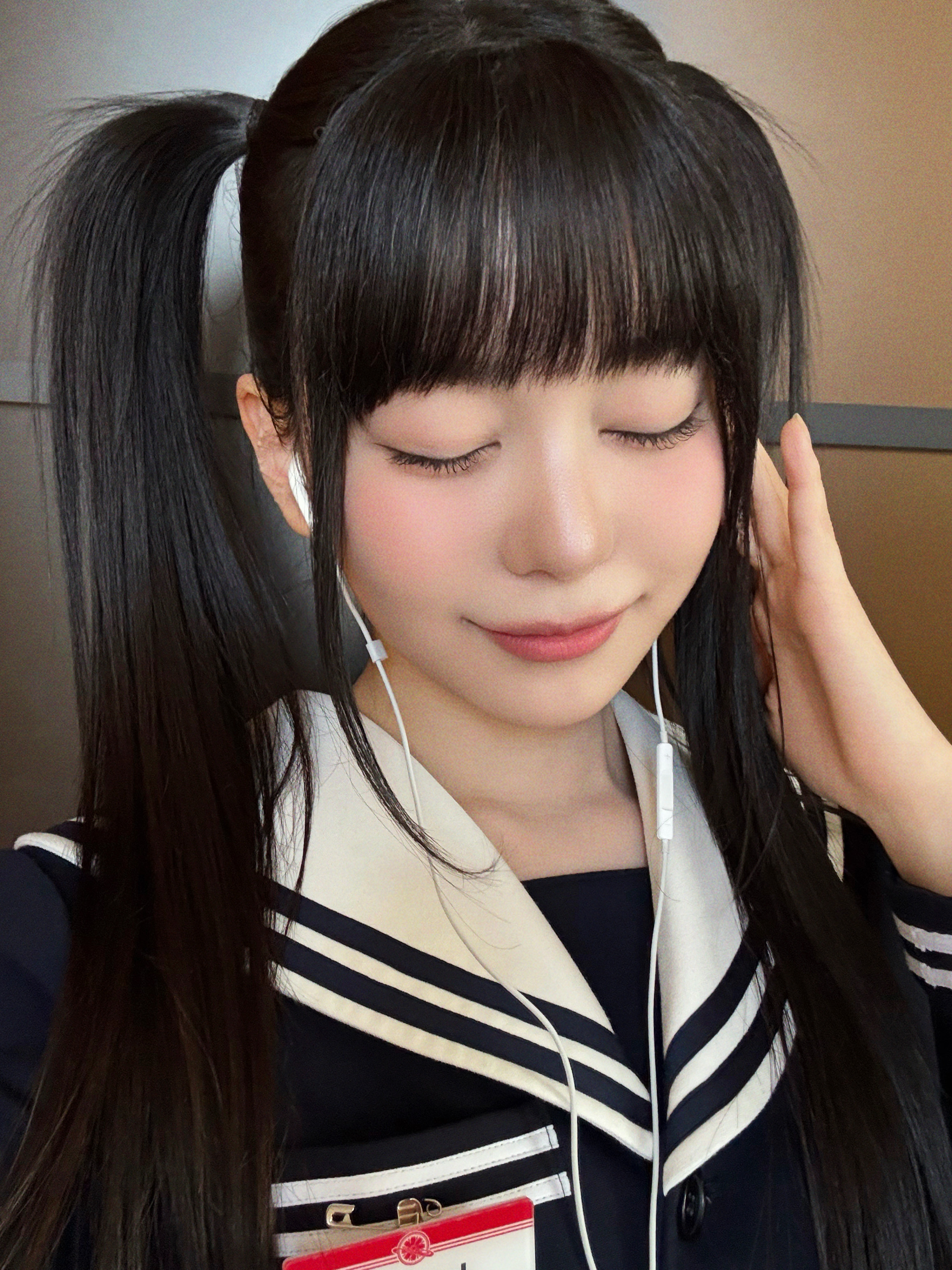 cosmosy カミオン　神尾彩乃 神尾彩乃 𝐟𝐚𝐧𝐝𝐨𝐦【にゃびる】 على X: 