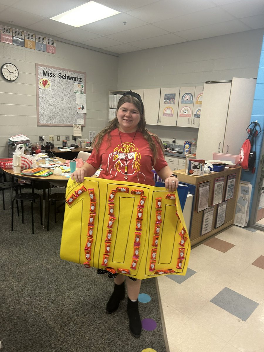 On Wednesday we celebrated Mrs. Johnston and Ms. Schwartz’s 100th day of school! I don’t know who was more excited, these amazing educators or their students 😍 #AllinSMSD #100thDayOfTeaching #OneShawneeMission