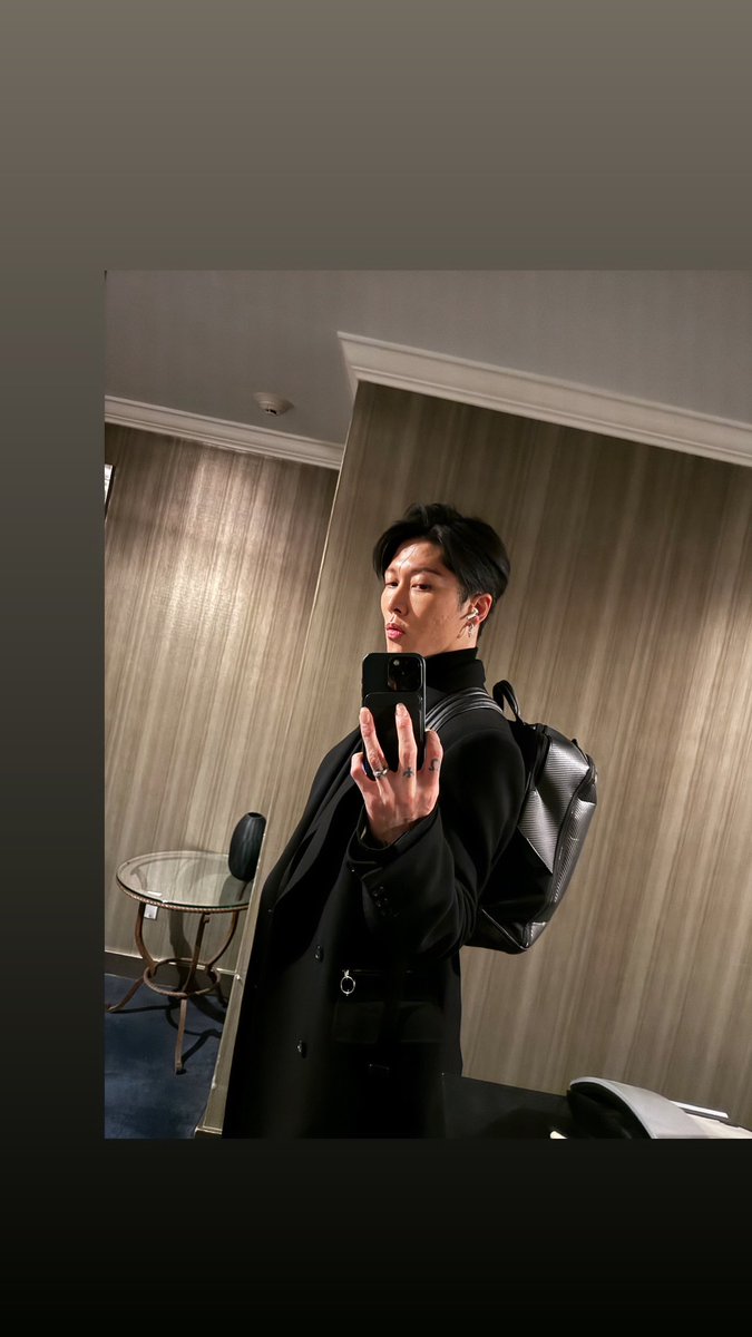 MIYAVI_OFFICIAL's tweet photo. いってきます https://t.co/5A1lPp5yor