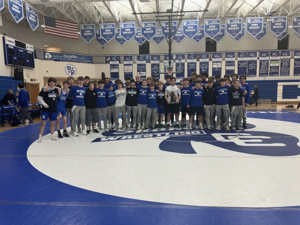 DCC Wrestling (@dccwrestling) on Twitter photo 🔵 Final Score ⚪️
DCC☘️ 74 - SL 6
#TheStandard
<a href="/DCCShamrocks/">Detroit Catholic Central Athletics</a> <a href="/DETROITCCAD/">Aaron Babicz '93</a> <a href="/ShamrockNation_/">SHAMROCK NATION</a> 🔵 Final Score ⚪️
DCC☘️ 74 - SL 6
#TheStandard
<a href="/DCCShamrocks/">Detroit Catholic Central Athletics</a> <a href="/DETROITCCAD/">Aaron Babicz '93</a> <a href="/ShamrockNation_/">SHAMROCK NATION</a>