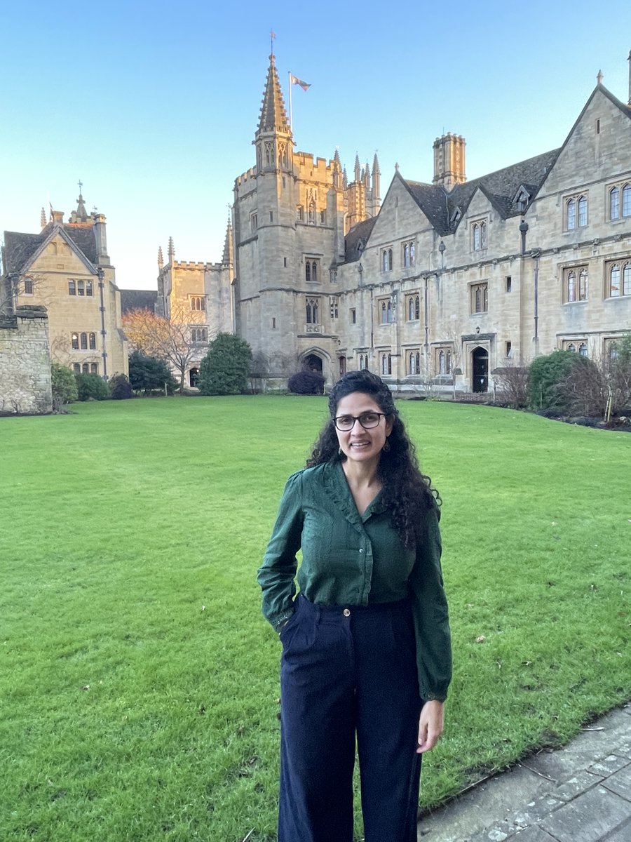 Thank you to <a href="/ODID_QEH/">ODID</a> (Oxford Department of International Development) for hosting me today, and for the wonderful students I had a chance to speak with about the politics of global vaccine equity!

The Politics of Global Vaccine Equity - Oxford Talks shar.es/ageZk1