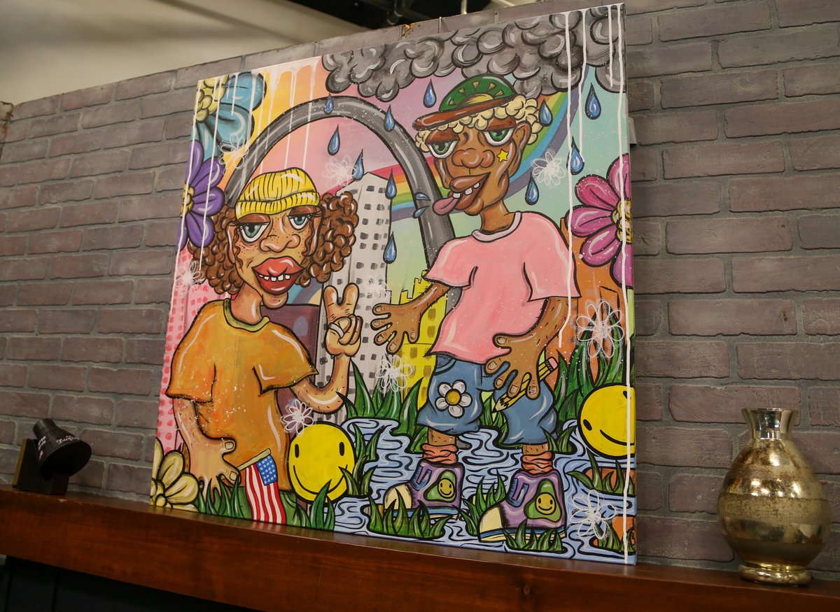 DonnybrookStl's tweet image. There is new art tonight in the #DonnybrookSTL studio from Taylor McIntosh!

To see more of her work, check out her Instagram—taylxrmarrie. 

Would you like to see your art above the mantel next? Send pictures of your work to donnybrook@ninepbs.org. 

#STLArt #STLArtist