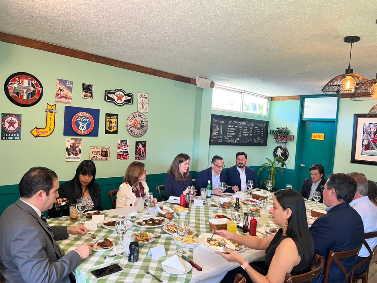 Corporación Lady Lee (@corpladylee_) on Twitter photo Nos sentimos honrados de haber sido parte del almuerzo organizado por <a href="/centampartners/">Partnership for Central America</a>, un espacio diseñado para fortalecer lazos de colaboración y promover el intercambio de perspectivas clave para el 2025.
#SomosCorpLadyLee Nos sentimos honrados de haber sido parte del almuerzo organizado por <a href="/centampartners/">Partnership for Central America</a>, un espacio diseñado para fortalecer lazos de colaboración y promover el intercambio de perspectivas clave para el 2025.
#SomosCorpLadyLee