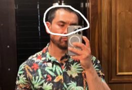 WilsonLaur60124's tweet photo. @De_Mon @lamanoconpelosx Pero si estás calvo wey, no mames 🤡🫵😂 https://t.co/A75XDKG5zK