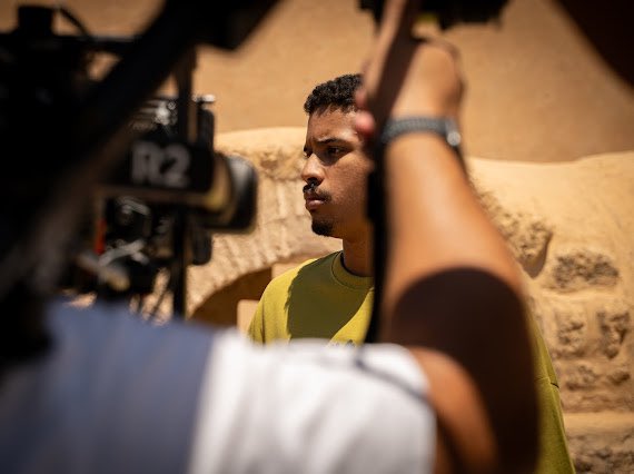 3bovd_23's tweet photo. خلف الكواليس مسلسل الكائنات 👹

#خلف_الكواليس #مسلسل #الكائنات #عبود #عبدالله_صنقور https://t.co/bUTDeMyIeB