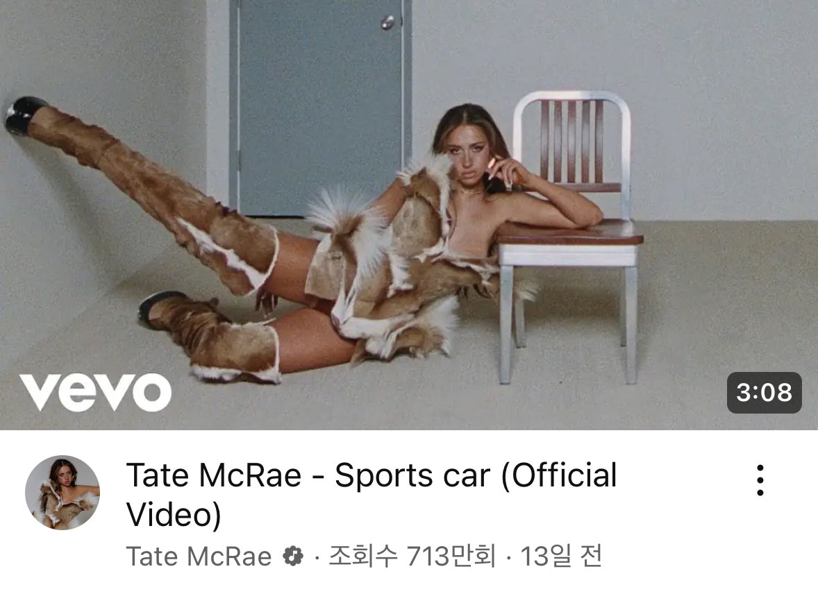 BP_CLIDE's tweet photo. 아니 어쩐지 어디서 본 깔이다 했는데 스포츠카 플플플 뮤비 감독님 Bardia Zeinali https://t.co/BEDNXZmRVa