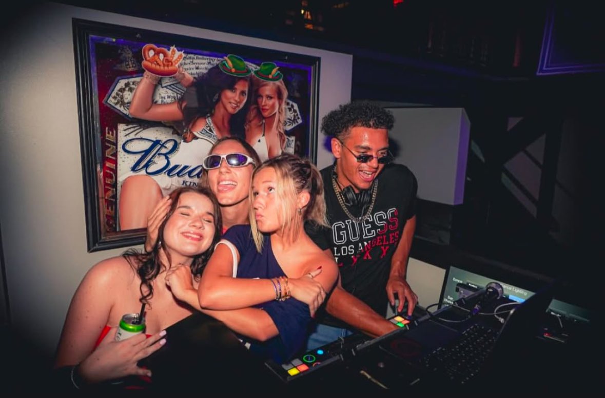 LibraryBarlax's tweet photo. Thirsty Thursday already? That’s perfectly fine with us 😁 Stop in tonight for all you can drink wristbands, along with some great music from DJ Austo 😁🍻#LibraryBarLax https://t.co/OjmFU0kswN