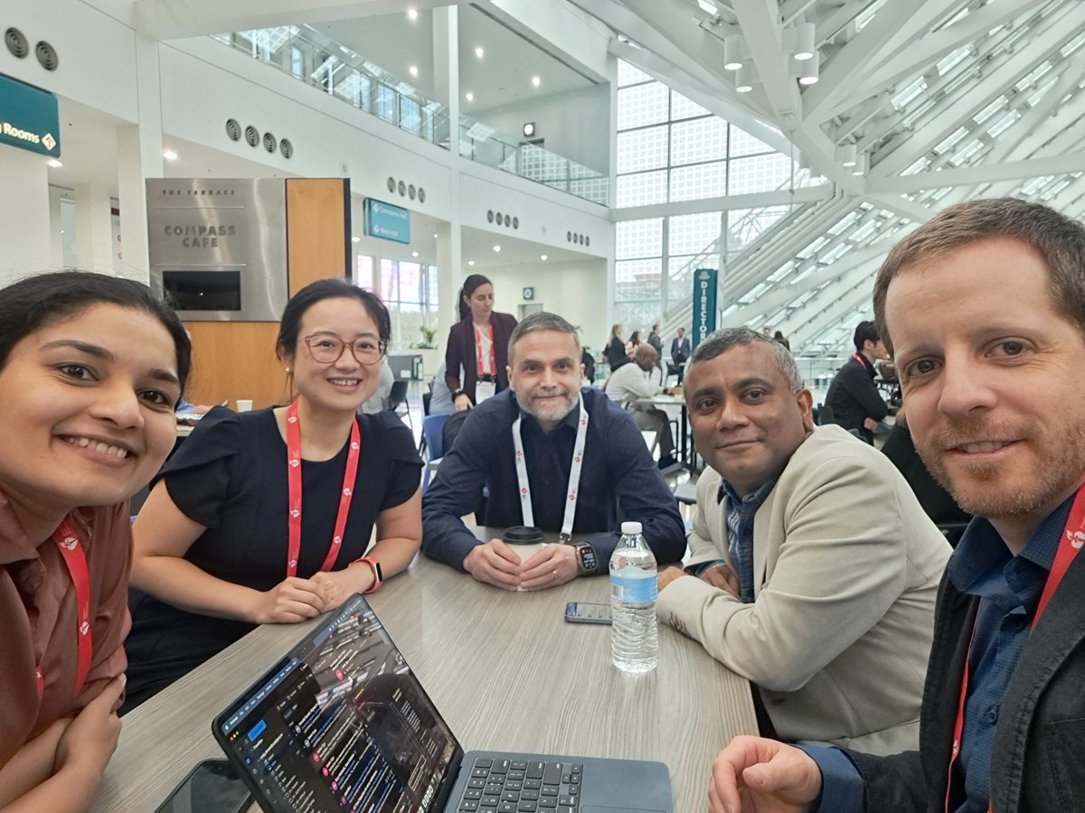 amyyu_md's tweet photo. Day 2 #ISC25 - thrilled to speak about #StrokeGoRed at the PROWESS Stroke in Women event
and puppy snuggles!!! πΆ https://t.co/oEztBl4GCR
