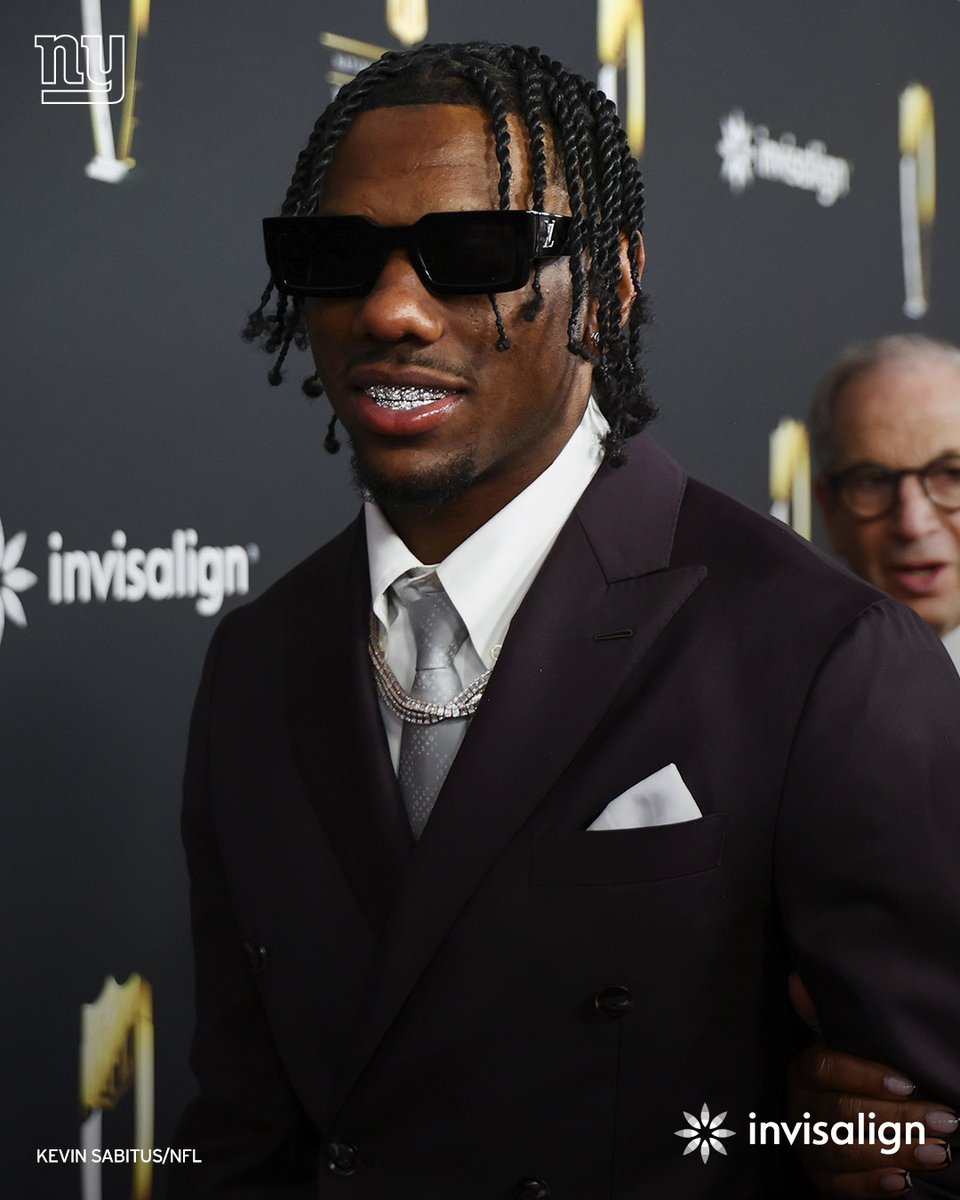 Malik Nabers, Offensive Rookie of the Year nominee, walking the red carpet 😁
