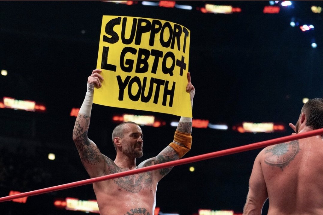 Just a Little Note for Some of these assholes in the cawmunity <3

Love is Love
Trans Rights are Human Rights

And if you don't like it go fuck yourself  

#CAW #EFED #LGBTQ