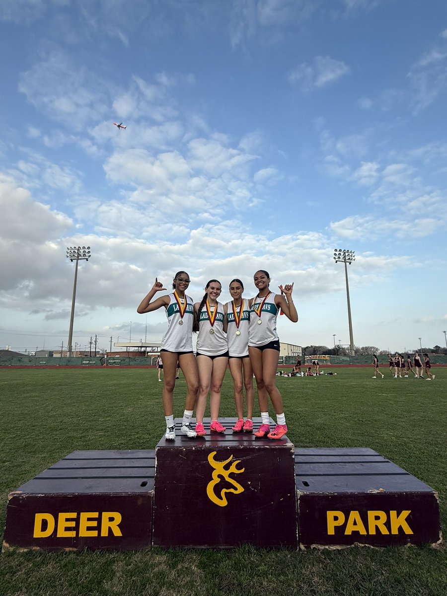 Lady Mavs had a great showing this evening. Proud of you guys!