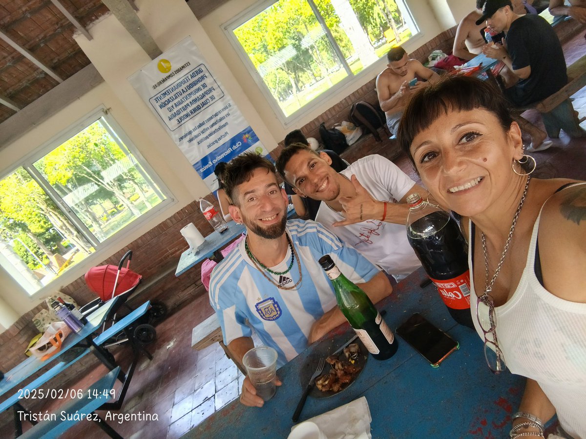 Jueves con los compas y una gran jornada..Sindicato empleados de comercio <a href="/CarlosPerezSEC/">Carlos Pérez</a> <a href="/BuffonePablo/">Pablo Buffone</a> @TOMASFESEC <a href="/Javi_Gauto_/">Javier 45</a>