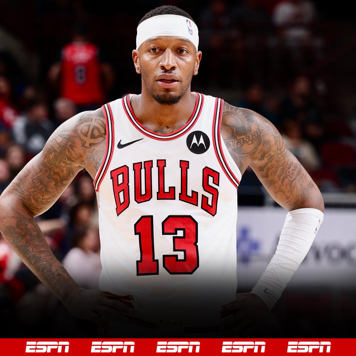 Shams Charania (@shamscharania) on Twitter photo Free agent forward Torrey Craig has agreed to a deal with the Boston Celtics, Mark Bartelstein of <a href="/PrioritySports/">Priority Sports</a> told ESPN. Craig averaged 6.9 points and 2.8 rebounds in nine games for the Bulls this season. Free agent forward Torrey Craig has agreed to a deal with the Boston Celtics, Mark Bartelstein of <a href="/PrioritySports/">Priority Sports</a> told ESPN. Craig averaged 6.9 points and 2.8 rebounds in nine games for the Bulls this season.