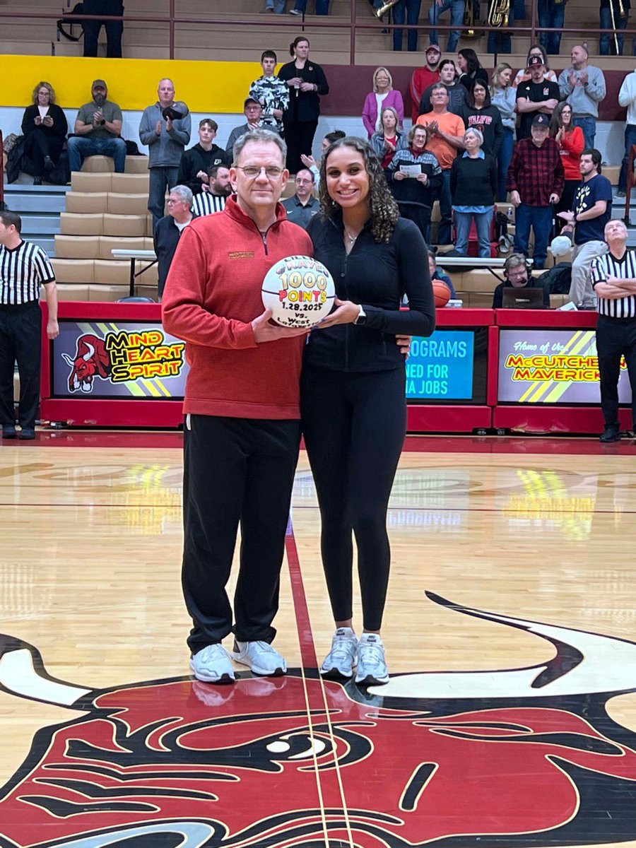 Lady Mavs Basketball (@lady_mavs_bball) on Twitter photo Tonight <a href="/lillie_graves12/">Lillie Graves</a> was honored for her accomplishment to reach 1000 points. Congrats 12!
#oneofmanygoals #proud #gomavs Tonight <a href="/lillie_graves12/">Lillie Graves</a> was honored for her accomplishment to reach 1000 points. Congrats 12!
#oneofmanygoals #proud #gomavs