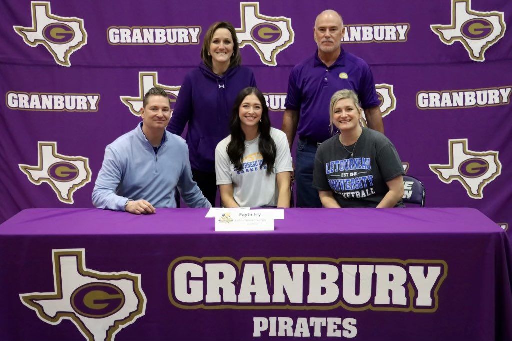 Signed!!✍🏻 Thankful for the incredible opportunity <a href="/LETUWBB/">LETU Women's Basketball</a> #AGTG