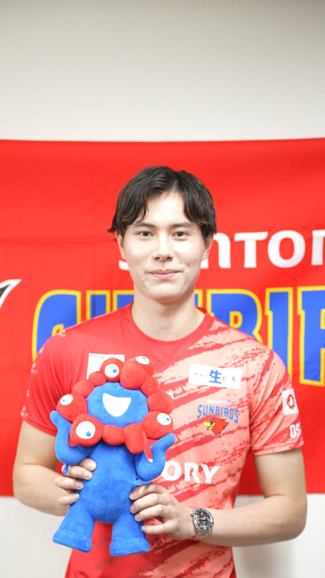 髙橋藍選手が日やけ止めブランド「サンカット」のグローバル
