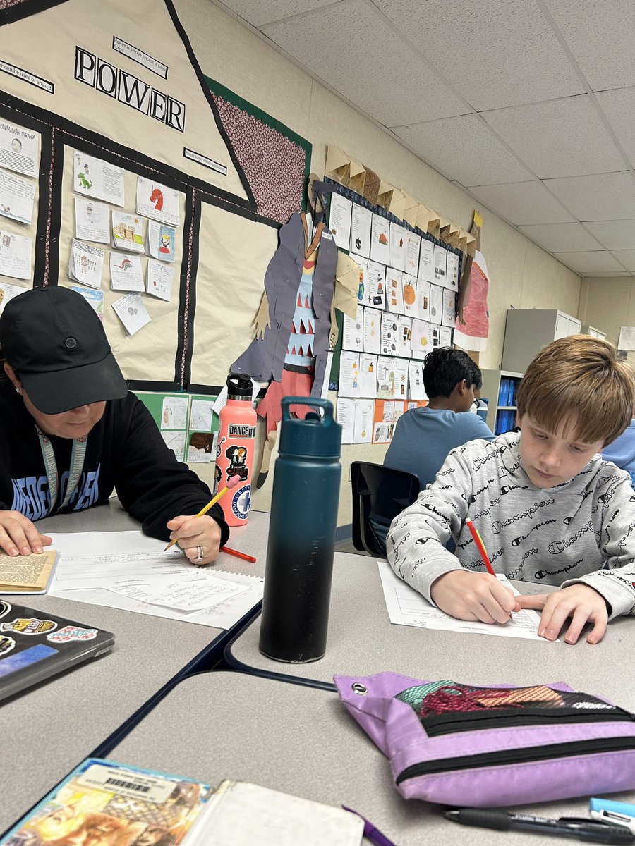MCMS_Panthers's tweet image. MCMS teachers @mrsalisonstein and Mrs. Cadle were students today for Shadow Day! Teachers went to class, took tests, stood in line for lunch and participated in PE. 🐾💙🖤