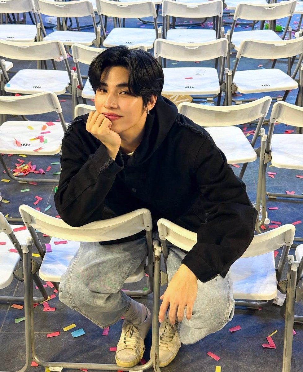 lanxun1992's tweet photo. good luck for you🙏🙏🙏

#poompps https://t.co/STXOKIvlcj