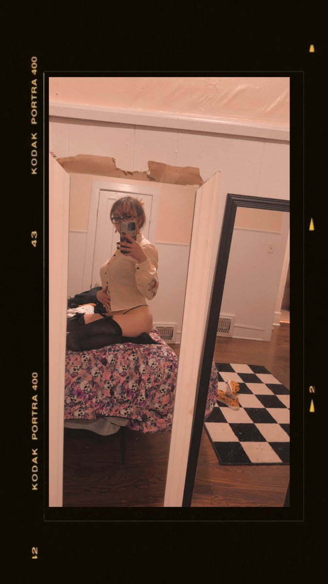 Content from cosplaytrap98