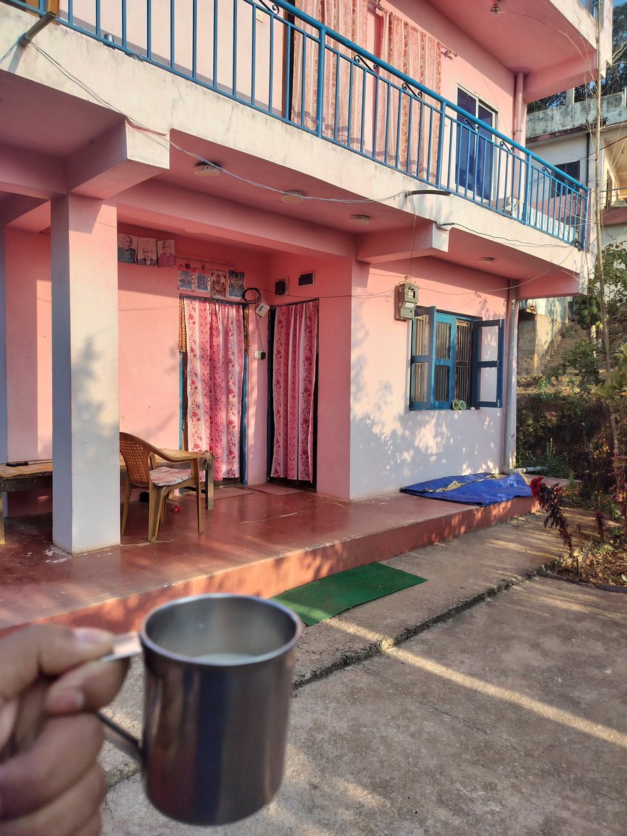 ApuroSudan's tweet photo. साथी @Manobigyan1 को अभावमा उसैको घरबाट शुभ दिन 🙏 https://t.co/7L0uk1TwWL
