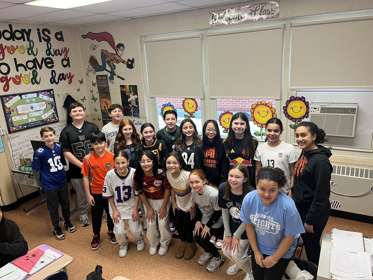 HHJuniorAviators tweet media