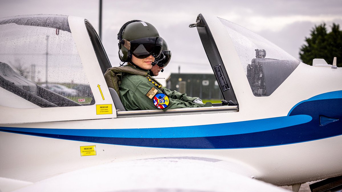 Lt Gen Nick Perry (@pjhq_cjo) on Twitter photo Through <a href="/DefenceHQ/">Ministry of Defence π¬π§</a> training courses, we provide a wide range of training support to <a href="/DefenceU/">Defense of Ukraine</a> πΊπ¦ recruits arriving in the UK π¬π§
From surgical training, infantry courses, pilot training, and mental health support; we are committed to helping how we can.
#SlavaUkraΓ―ni Through <a href="/DefenceHQ/">Ministry of Defence π¬π§</a> training courses, we provide a wide range of training support to <a href="/DefenceU/">Defense of Ukraine</a> πΊπ¦ recruits arriving in the UK π¬π§
From surgical training, infantry courses, pilot training, and mental health support; we are committed to helping how we can.
#SlavaUkraΓ―ni