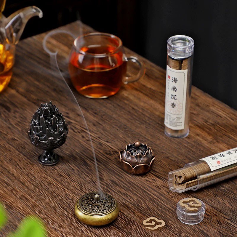 2🈷️限時🆕新福利上線啦...即日起預約「專業放鬆」按摩 除了原有福利，贈送一罐「天然沉香片（3⃣️選1⃣️）」➕「沉香香爐一個（3⃣️選1⃣️）」.讓你在家也可以放鬆身心.🫶🏻趕快預約吧.（詳情可+V諮詢）