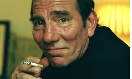 daveainsworth63's tweet photo. Remembering the great English actor Pete Postlethwaite who was born on this day in 1946. He died in 2011. #PetePostlethwaite #InTheNameOfTheFather #DistantVoicesStllLives #TheUsualSuspects #Sharpe #TheTown #LostForWords #BrassedOff #Inception #MartinChuzzlewit #TheSins https://t.co/fqw6zgaJxI