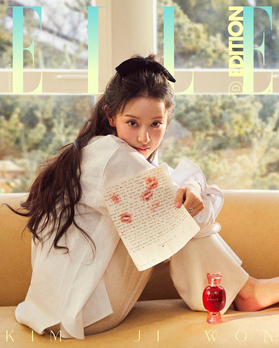 [#김지원]
사랑스러움 가득한 엘르 D에디션 커버 공개🌹💝

#KIMJIWON #하이지음스튜디오 #HighZiumstudio #화보 #MAGAZINE #엘르코리아 #ellekorea