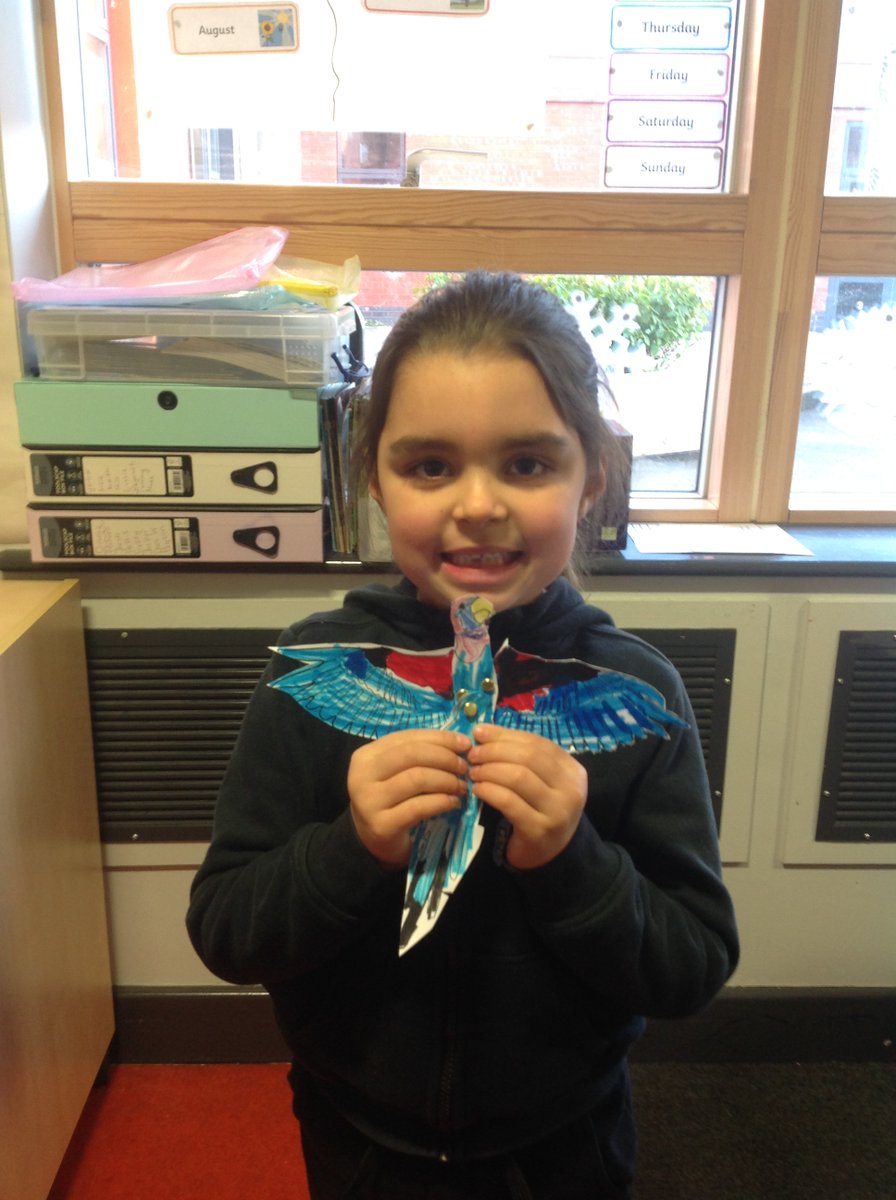 MNA_Year1's tweet photo. Linking to our science topic 'Animals including humans', the children  have made split pin animals in DT. They had to carefully design, cut out and pin their animals. https://t.co/gFdA9F03wo