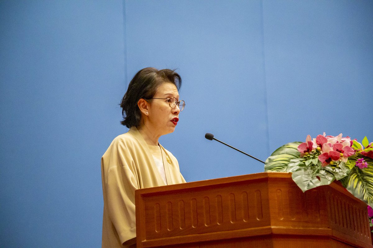 MFAThai's tweet image. ปลัดเอกสิริฯ กล่าวถ้อยแถลงเปิดการประชุมทบทวนการดำเนินการตามข้อตกลงระหว่างประเทศเพื่อการโยกย้ายถิ่นฐานที่ปลอดภัย เป็นระเบียบ และปกติ ประจำภูมิภาคเอเชียและแปซิฟิก ครั้งที่ 2 ย้ำความสำคัญในการปฏิบัติตามข้อตกลงฯ #ForMigration เพื่อขับเคลื่อนเป้าหมายการพัฒนาที่ยั่งยืน