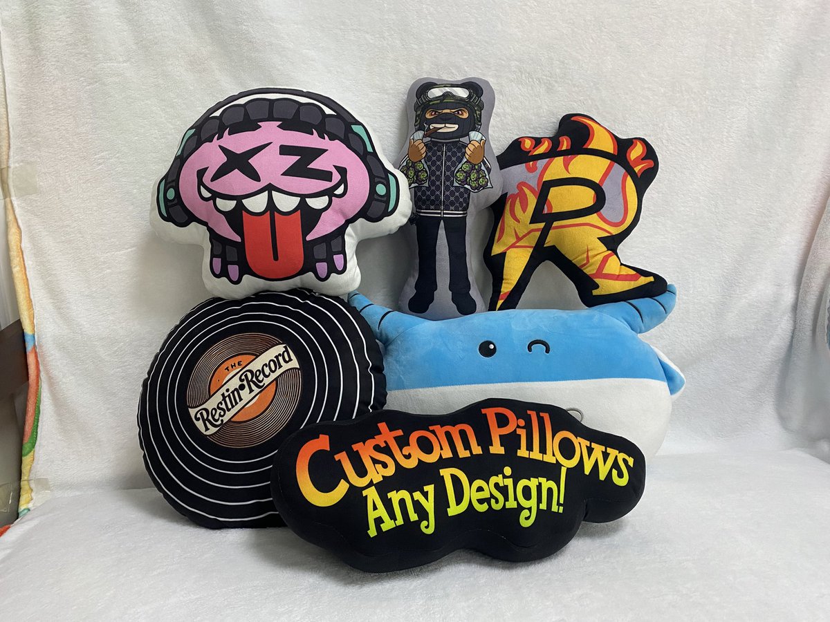 RugMiracle's tweet photo. Do you like the cartoon character Nezha? Do you want to turn anime design into rugs and pillows? #ClothingBrand #bar #home_garden #furniture #packaging #Printing #Apparel_Accessories #Shoes #Accessories #anime #artist #ceo https://t.co/xPE6j6k9AI