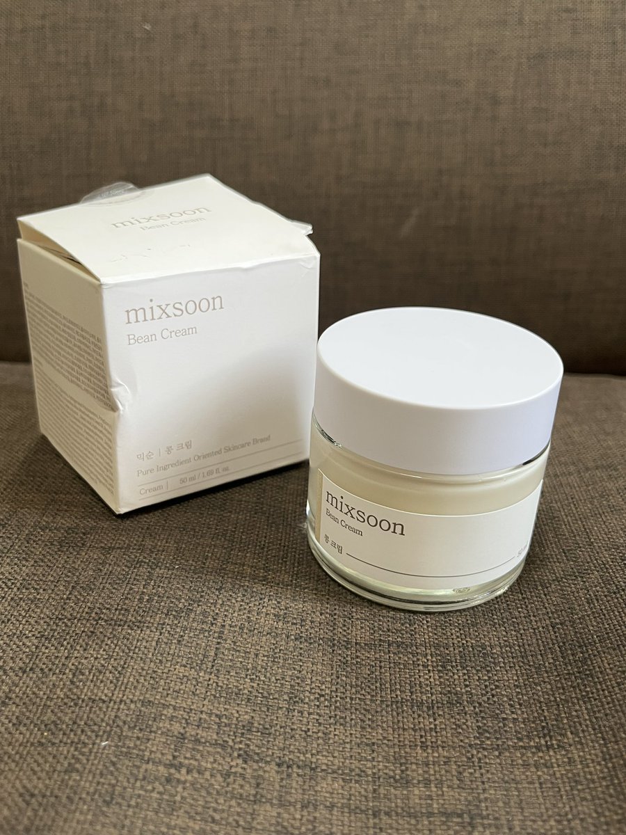 rubyvan_'s tweet photo. Wts preloved mixsoon bean cream
Mixsoon moisturizer, skincare, korean skincare
💵: 200K
Baru dipakai 4 kali itupun cuma secuil aja isinya masih full, dijual karna gacocok harga asli beli 269k, dijamin ori beli di leonybeauty kalau mau bukti pembelian dm aja https://t.co/cFJnWGkhRV