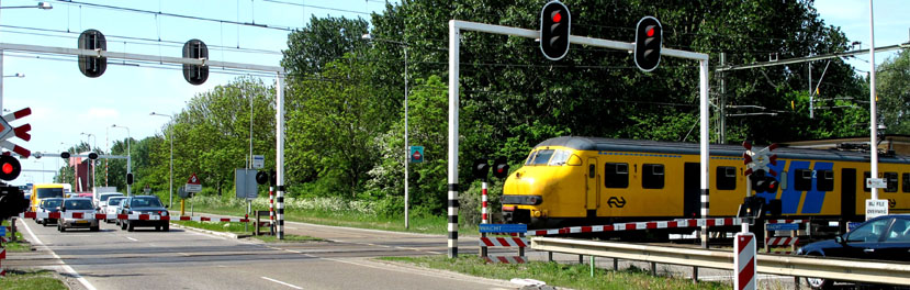 Houd er rekening mee dat er dit weekend geen treinen rijden vanwege werkzaamheden aan het spoor tussen Bergen op Zoom en Goes. De werkzaamheden starten in de nacht van vrijdag op zaterdag en duren tot maandag 10 februari 05:00 uur. De NS zet bussen in als alternatief vervoer.