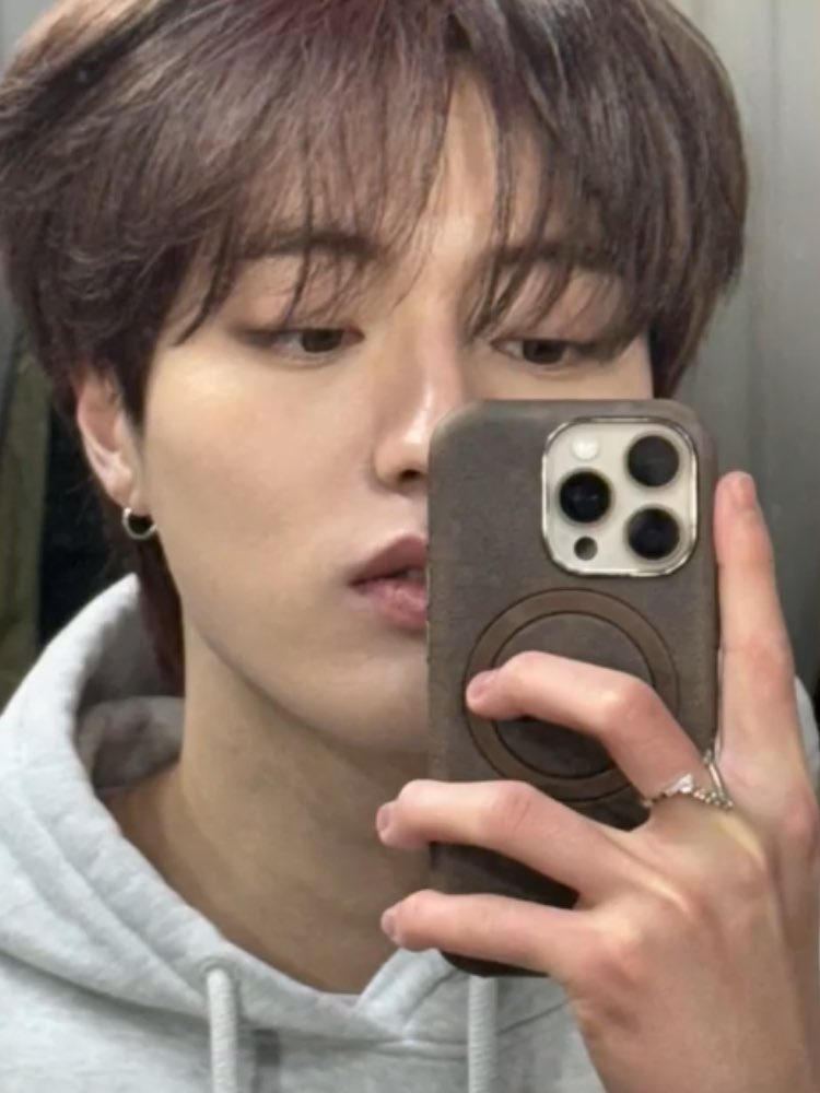 우와… 이게 누구야 입덕함 🥹🥹🥹