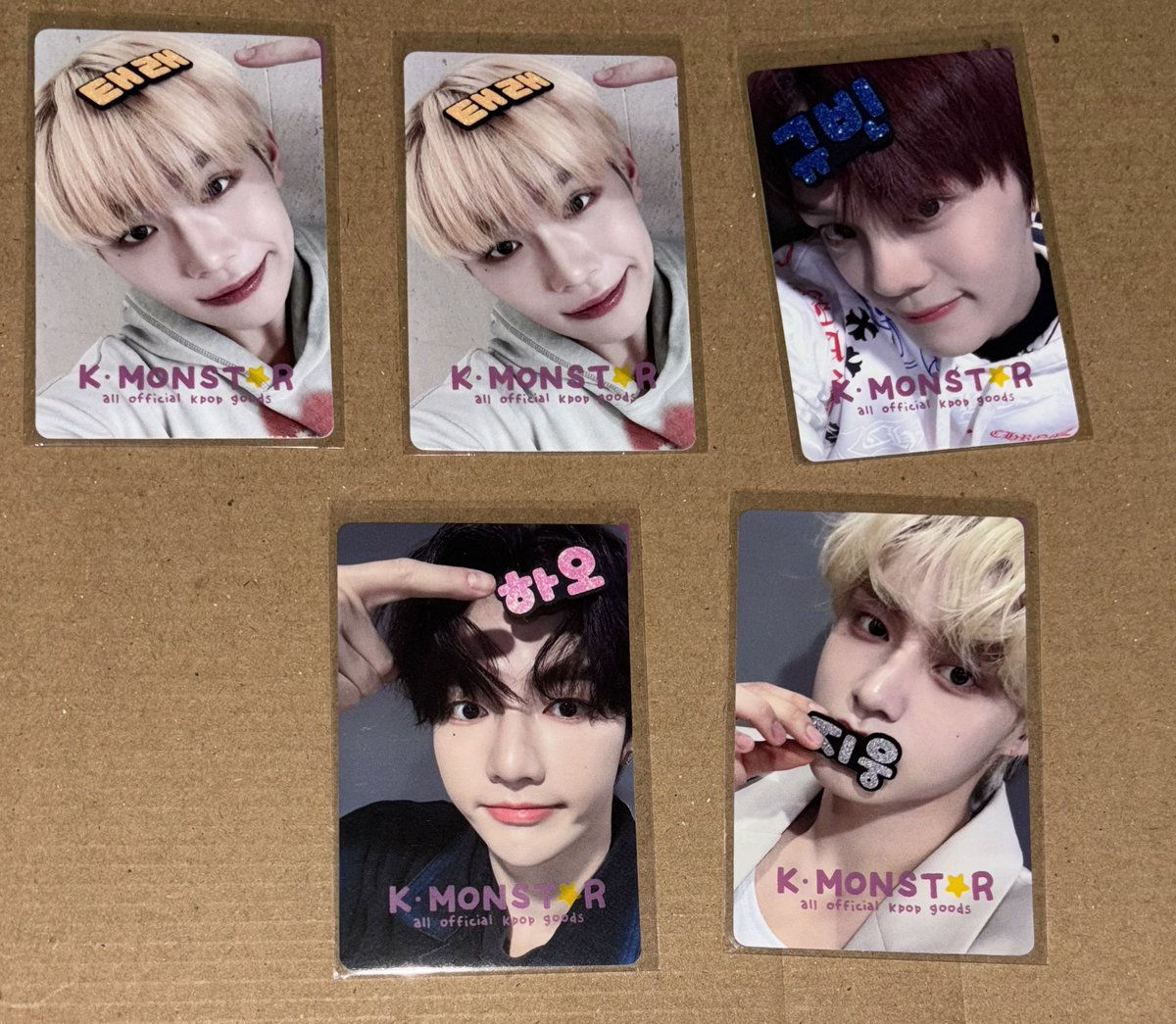 kkomulkkomuri's tweet photo. ✨2ND GIVEAWAY FOR INA ZEROSE✨

🎁 : POB CinePara K-Monstar (taerae : 2 pemenang; gyuvin, hao, jiwoong masing-masing 1 pemenang)

Rules :
- RT &amp; like
- rep member yang kalian mau, nanti diundi per member
- ongkir ditanggung pemenang tapi bisa CO event biar free

END 8 FEB 19.00 https://t.co/Zq9UdJTueX