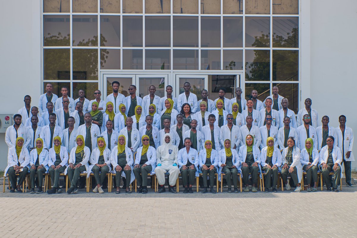 IjabaniG's tweet image. With Christ in boat I smile at the storm.
Pathology Studied 🥼, Medical Microbiology and parasitology mastered 🦠🧫🔬
PLURIPOTENT CLASS OF’23
#BMLS
#MLSCN cleared 
Inductionsoonest