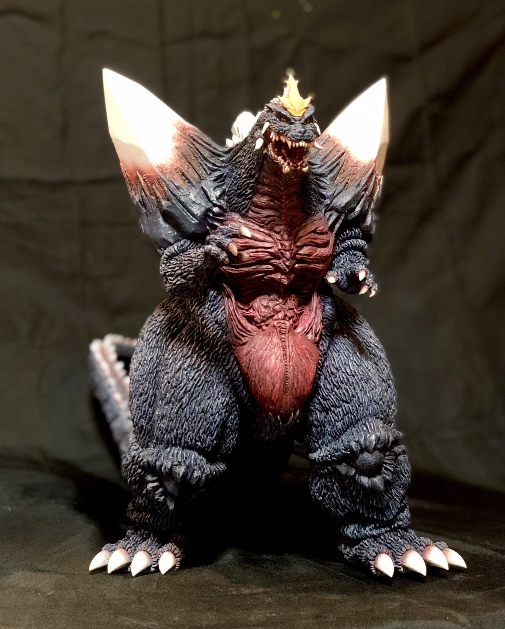 実質40cmサイズ【塗装完成品】パラダイス イノウエアーツ ゴジラ