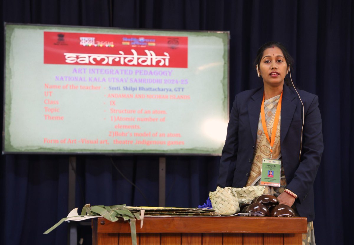 ncert's tweet photo. The program was inaugurated by Prof. Dinesh Prasad Saklani, Director NCERT on 6 February 2025 at NIE Campus, NCERT, New Delhi. 

#Samriddhi2025 #KalaUtsav #ArtIntegratedLearning #HolisticEducation #JoyfulLearning #NEP2020 #NCF2023 #NCERT #Education #Teacher 

@ProfSaklani 
@ssrivastava66 
@ap_behera
