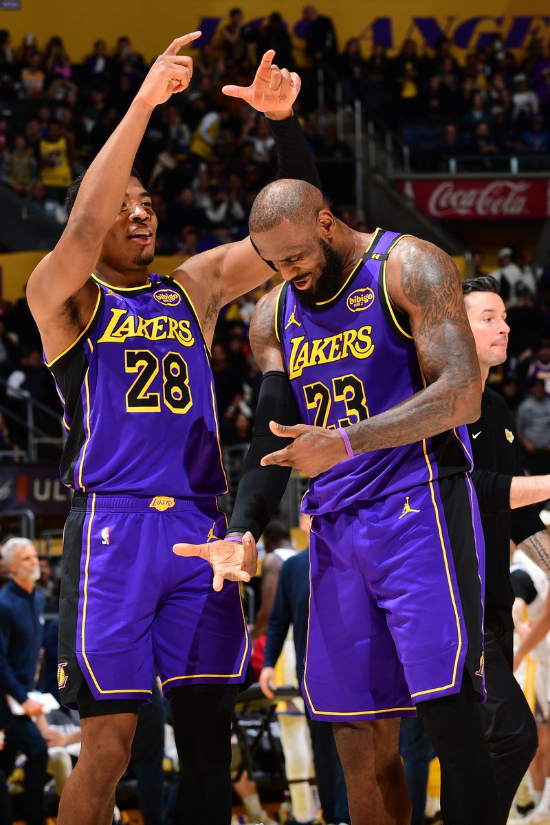 レブロン・ジェームズ。 23得点 11リバウンド 5アシスト。 その活躍