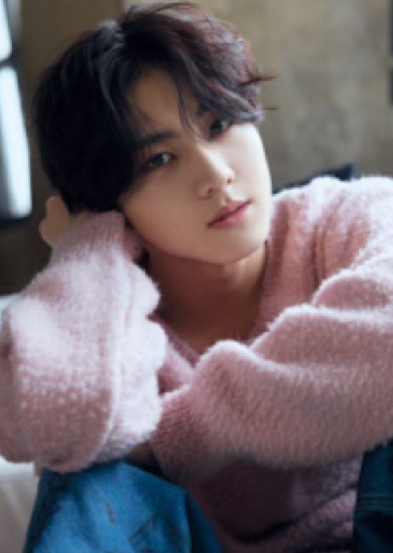 woncattos's tweet photo. 💘💝🎀  LIVE LAUGH LIVE JUNGWON IN PINK 🎀💝💘 https://t.co/dhSaDIGpXr