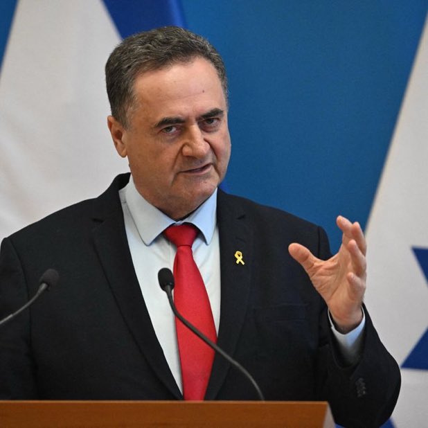 AdameMedia's tweet photo. NEW: 🇮🇱 🇪🇺 Israel's Defense Minister Israel Katz suggests European countries like “Spain, Ireland, Norway and others” are “legally obligated” to absorb displaced Palestinians from Gaza.

🤣 https://t.co/wIob2aVUCu