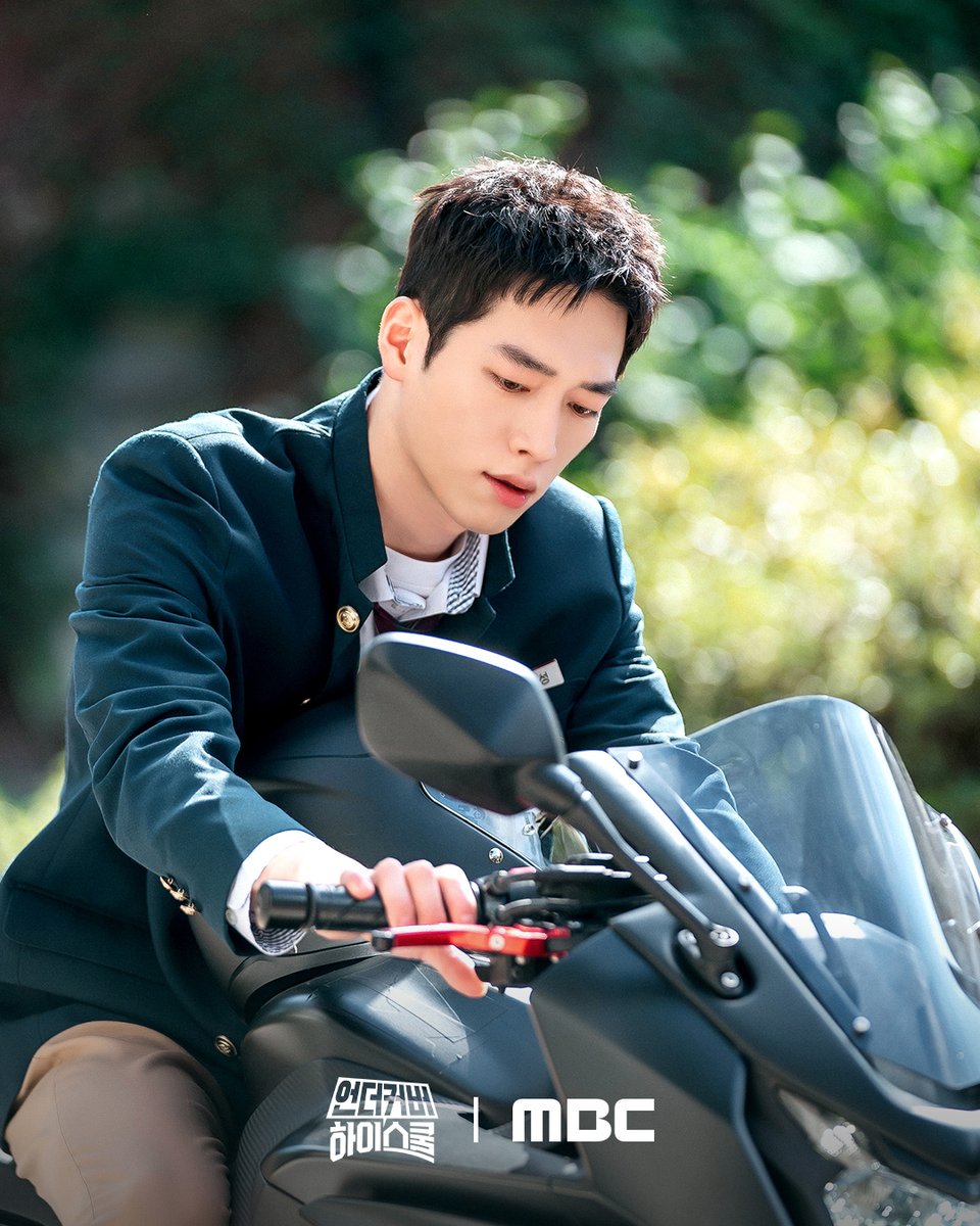 kdramacasting's tweet photo. MBC drama <#UndercoverHighschool> #SeoKangJoon still cuts, broadcast on February 21. https://t.co/FEOYFalDQn
